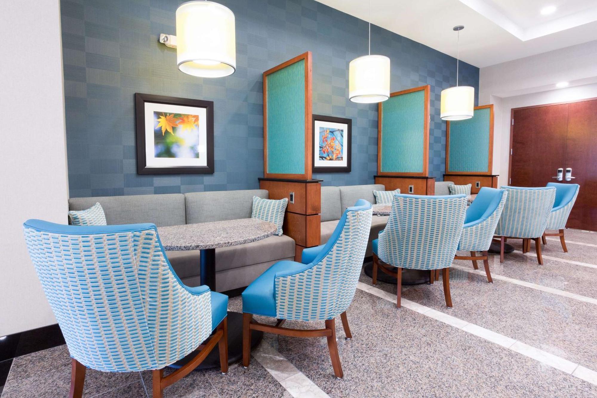 Drury Inn & Suites 벌링턴 외부 사진