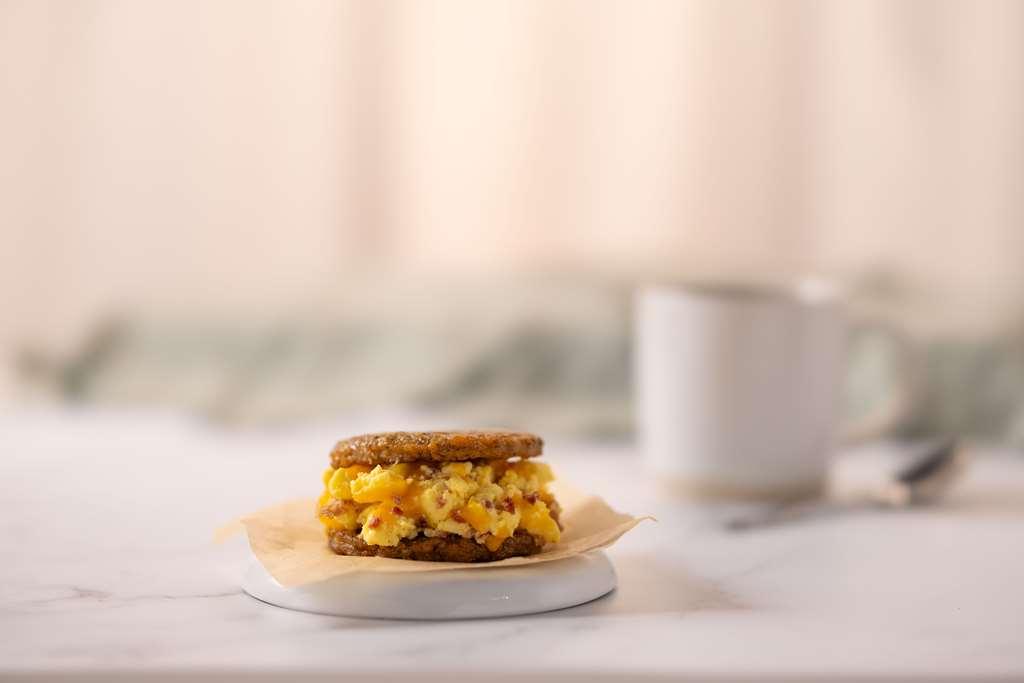 Drury Inn & Suites 벌링턴 레스토랑 사진